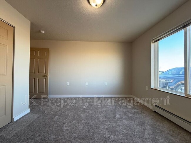 Building Photo - 5112 4th Ave N