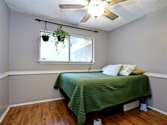 Building Photo - 4911 Aberdeen Cir