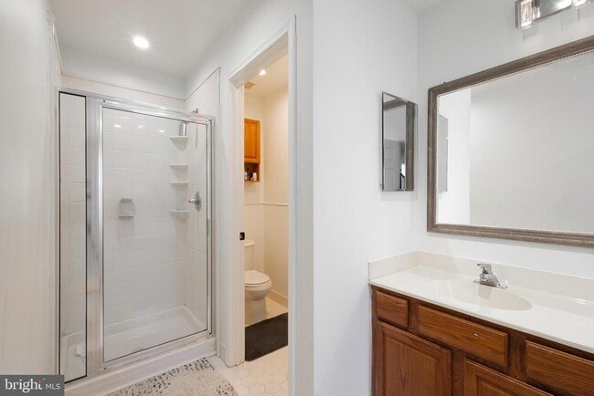 Building Photo - 34 Birmingham Dr