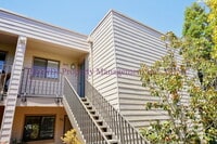 Building Photo - Top Floor, Corner Unit Condo with View and...