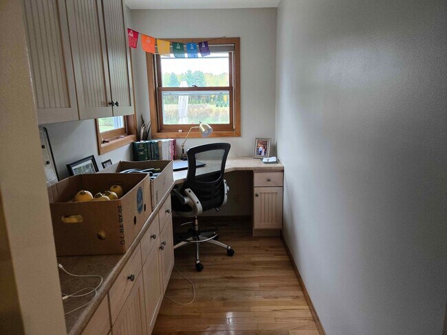 Building Photo - 14995 50th Ave