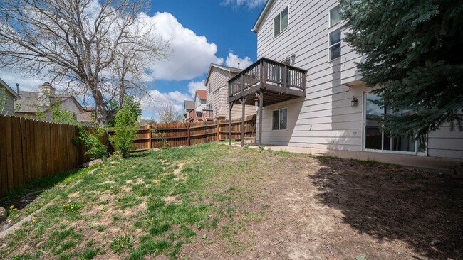 Building Photo - Stetson Hills Charmer with 2 Car Garage