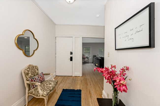 Building Photo - 14148 Superior Rd