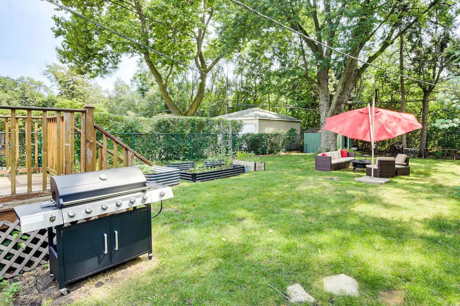 Building Photo - 1512 Mulford St