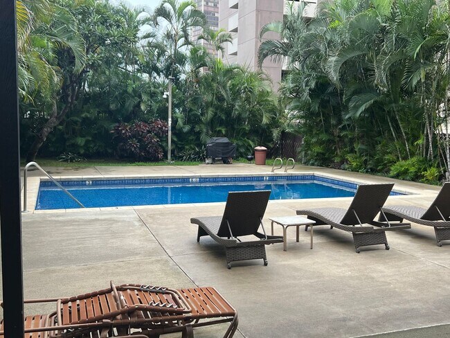 Building Photo - Kinau Lanais Furn. 1 Bdrm., 1 bathroom with 1 cov'd/sec'd  parking