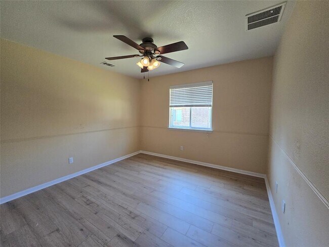 Building Photo - 20513 Harrier Hunt Rd