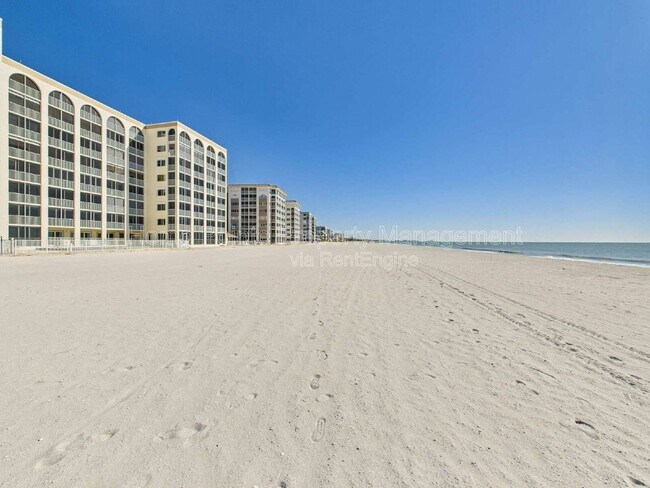 Building Photo - 25870 Hickory Blvd