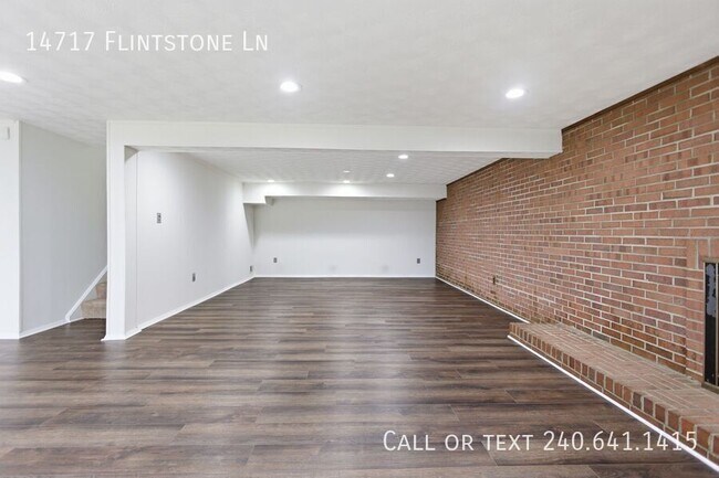 Building Photo - 14717 Flintstone Ln