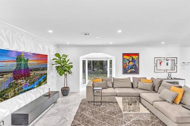 Building Photo - 2191 SW 27th Ln