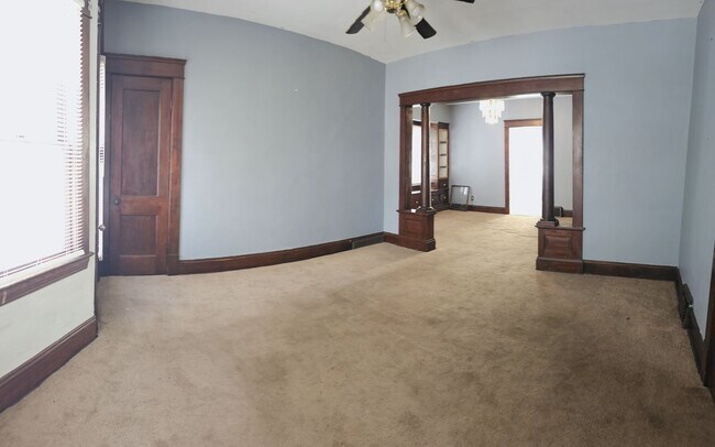 Building Photo - 11301 Florian Ave