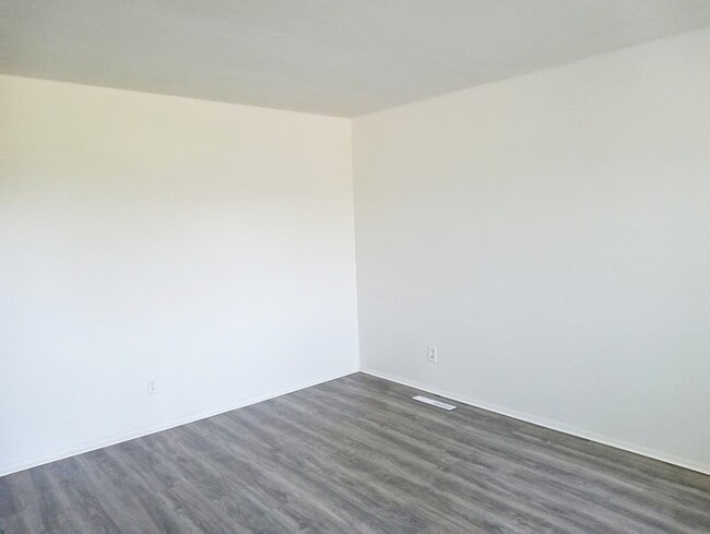 Building Photo - Charming 3-Bedroom Home in Saginaw – Comfortable Living at an Affordable Price!