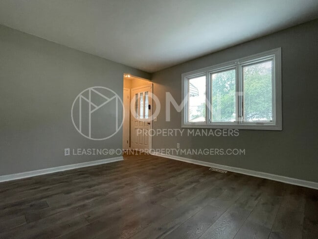 Building Photo - 8233 Stephens Rd