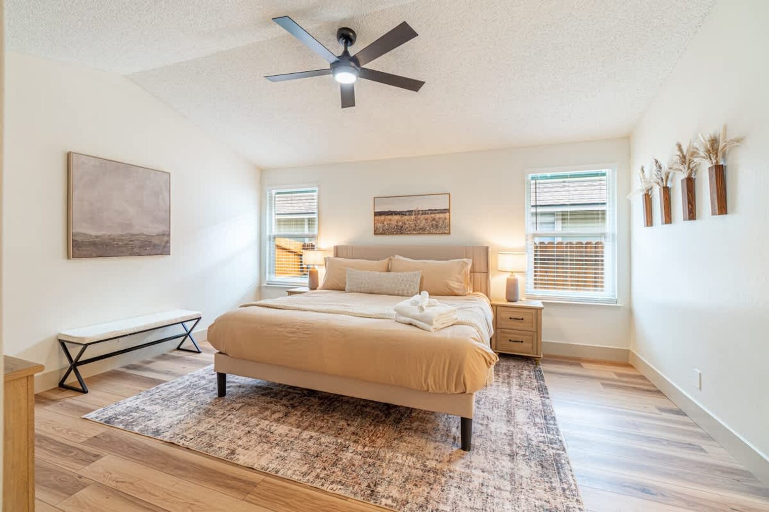 Building Photo - 1059 Chesterfield Ct