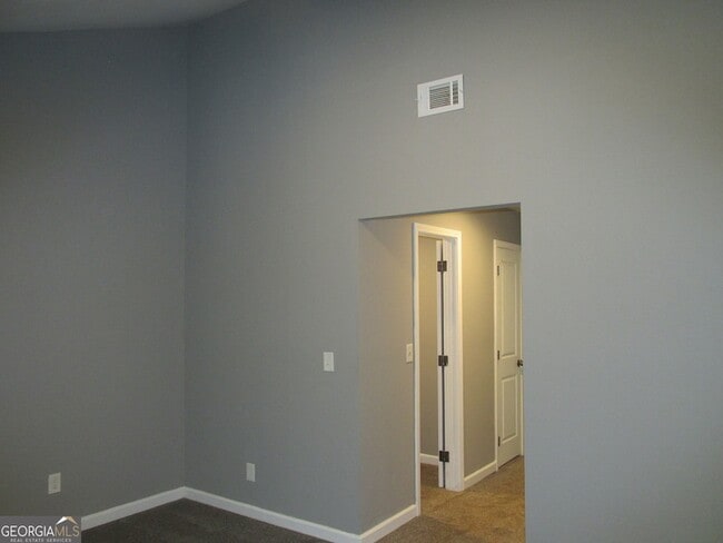Building Photo - 3283 Blazing Pine Knoll