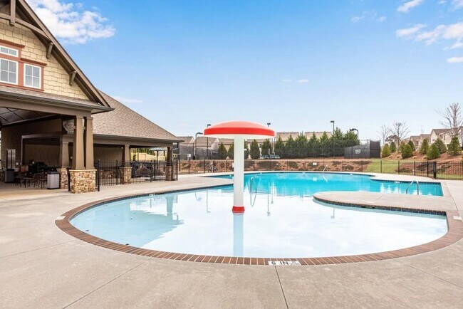 Building Photo - 4920 Breezewood Cir
