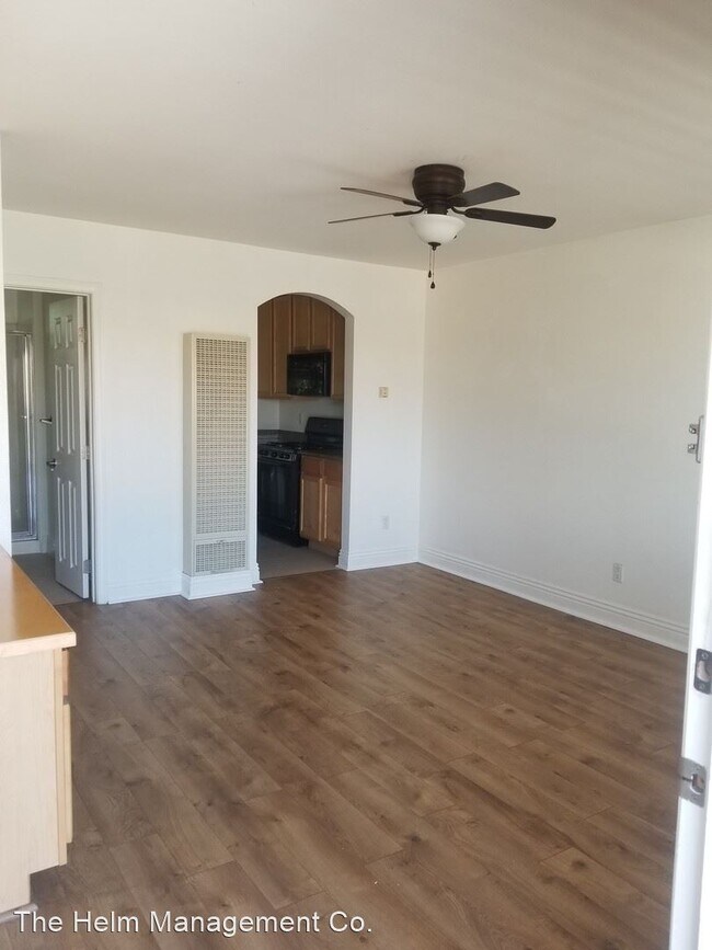 Building Photo - Studio, 1 bath House - 6101 Adelaide Ave U...