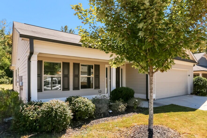 Building Photo - 270 Eagles Pkwy
