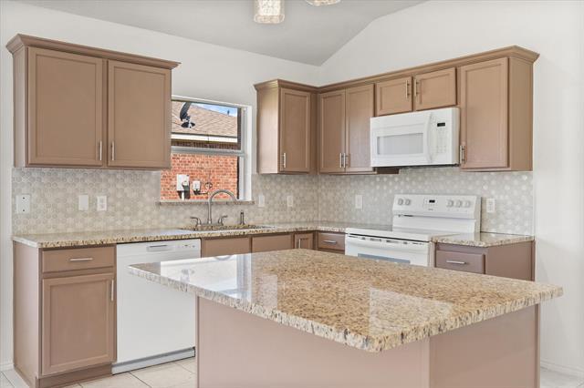 Building Photo - 1406 Anglican Dr