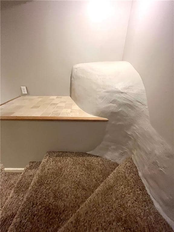 Building Photo - 2301 Echo Hills Cir NE