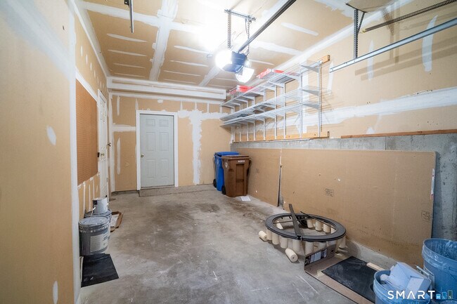 Building Photo - 39 Coram Rd