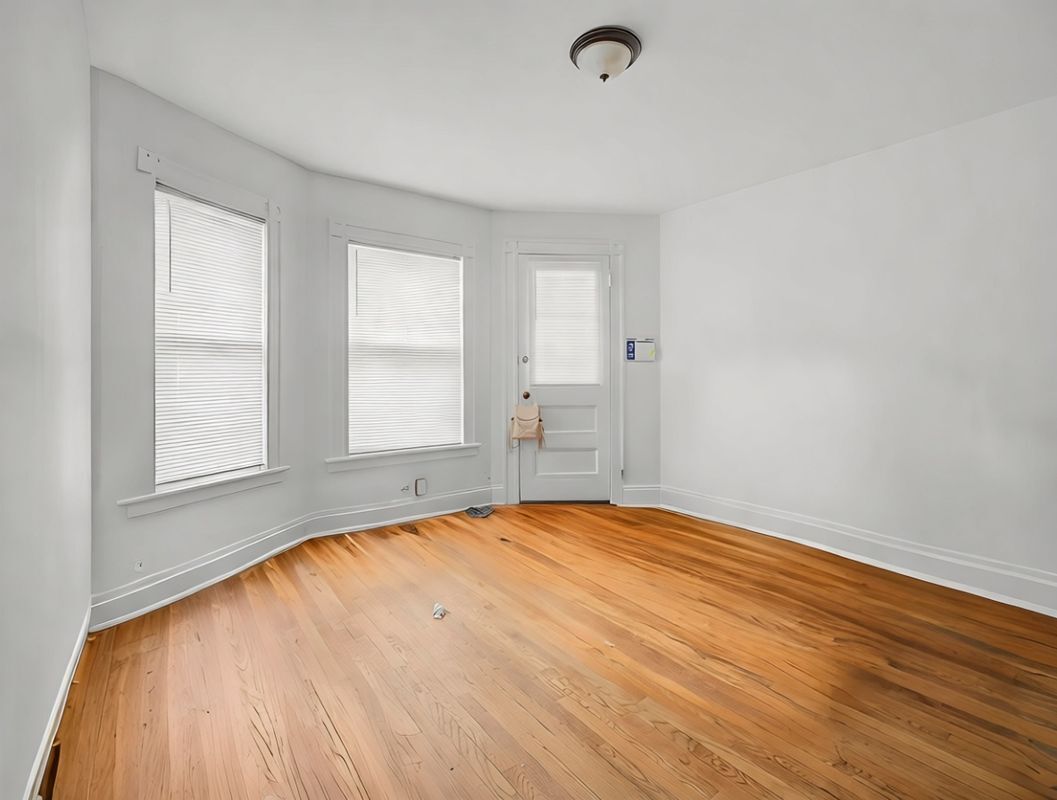 Building Photo - 373 Wood Ave