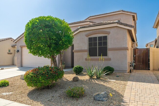 Building Photo - Welcome Home! This stunning 4 bedroom, 3 b...