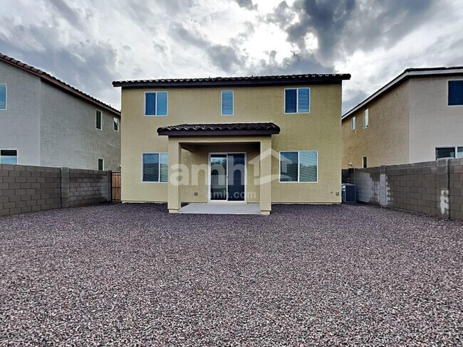 Building Photo - 9746 W Luxton Ln