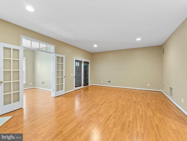 Building Photo - 15005 Danube Way