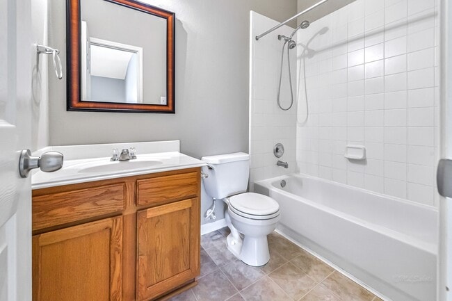 Building Photo - 20243 Sunset Ranch Dr