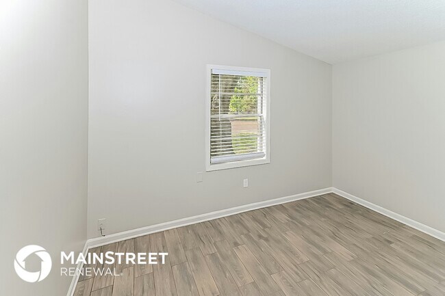 Building Photo - 2236 Colonial Hills Dr