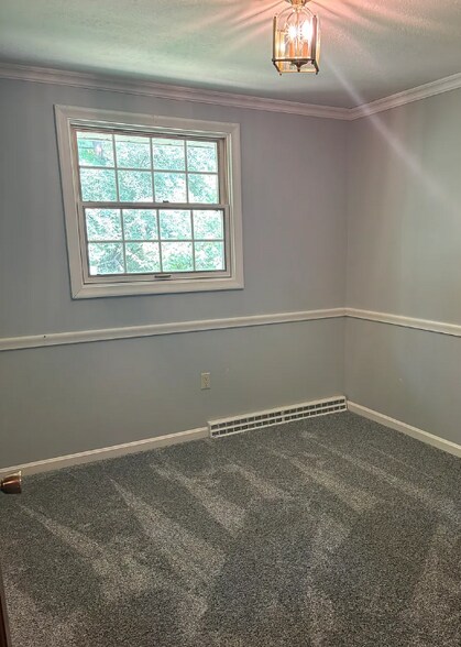Building Photo - 2707 Schneiders Crossing Rd NW