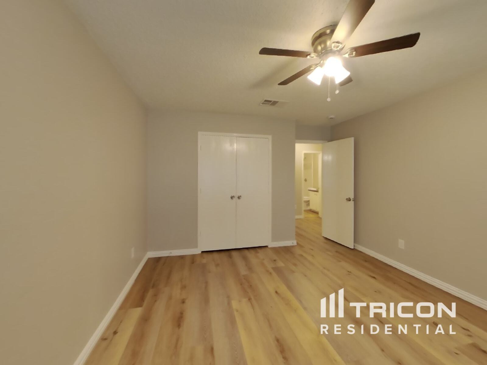 Building Photo - 8009 Mosstree Dr