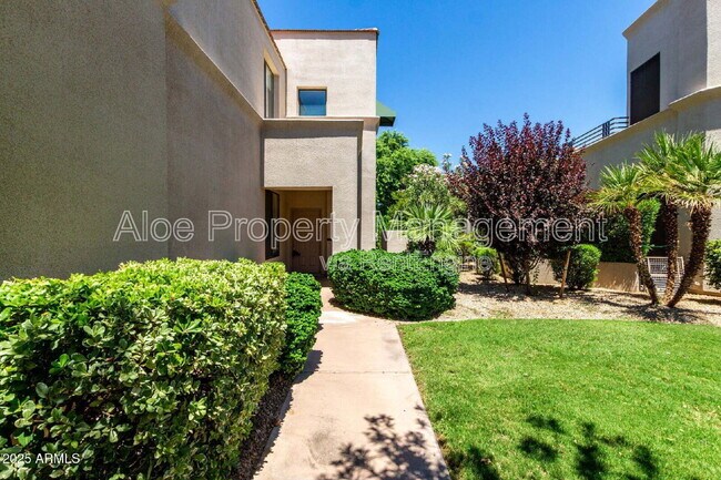 Building Photo - 8989 N Gainey Center Dr