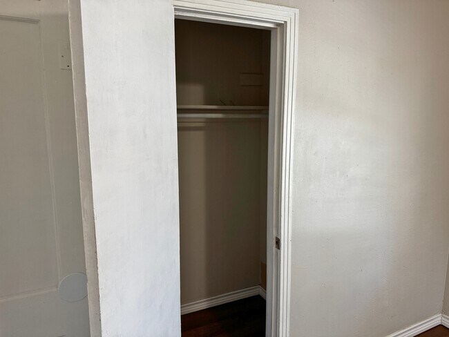 Building Photo - 1401 Fillmore St