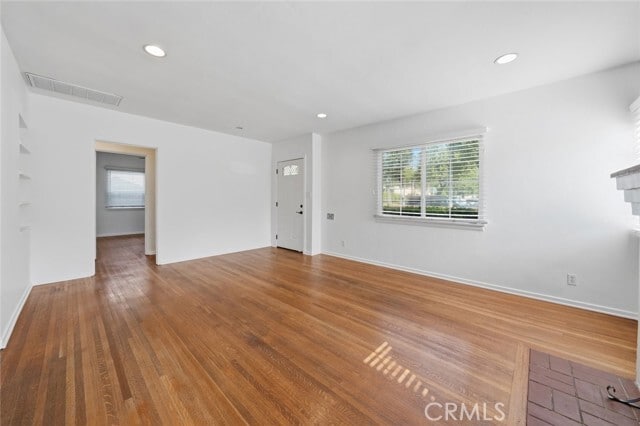 Building Photo - 926 W Palm Ave