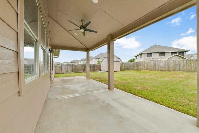 Building Photo - 5002 Creekside Ave