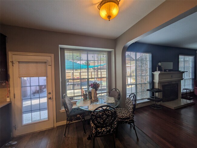 Building Photo - 9222 Symphonic Ln
