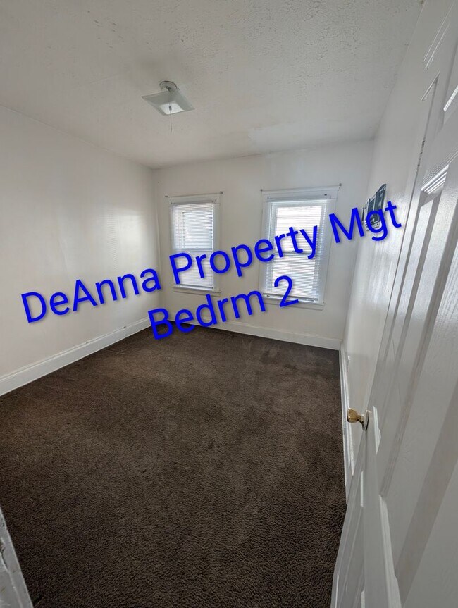 Building Photo - 1281 Clifton Prado