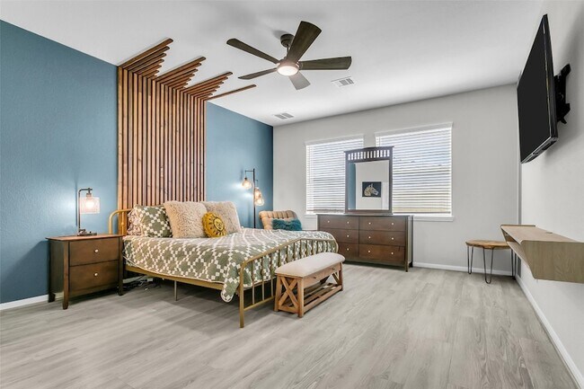 Building Photo - 5338 CJ Walker Ln