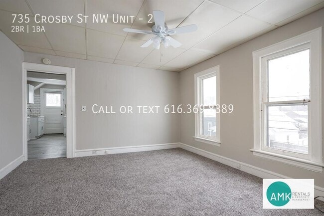 Building Photo - 735 Crosby St NW