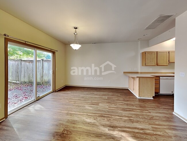 Building Photo - 30132 36th Pl S