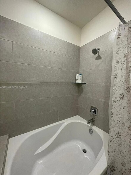 Building Photo - 8167 NW 41st St