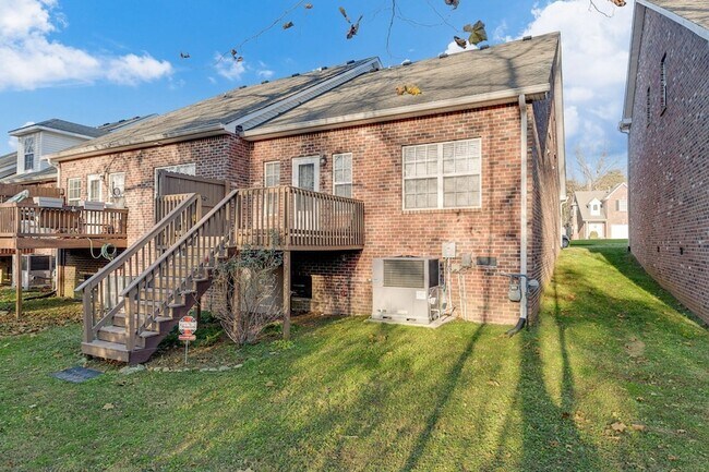 Building Photo - 115 Noel Cove Cir