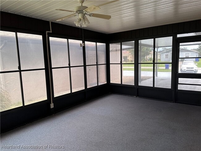 Building Photo - 4433 Sebring Ave