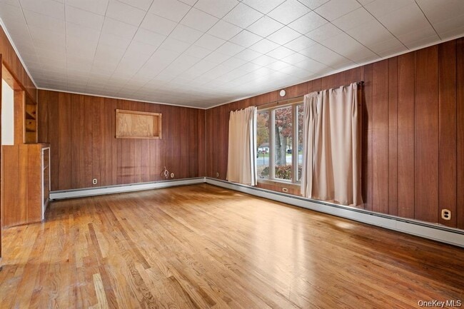 Building Photo - 7 Red Top Rd