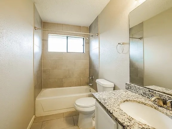 Building Photo - 19230 Sandelford Dr