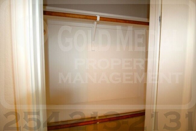 Building Photo - Fresh Vibes on Llano Estacado – Your Next Chapter Starts Here!