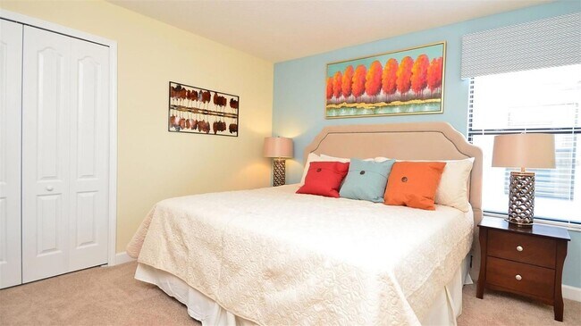 Building Photo - 1424 Rolling Fairway Dr