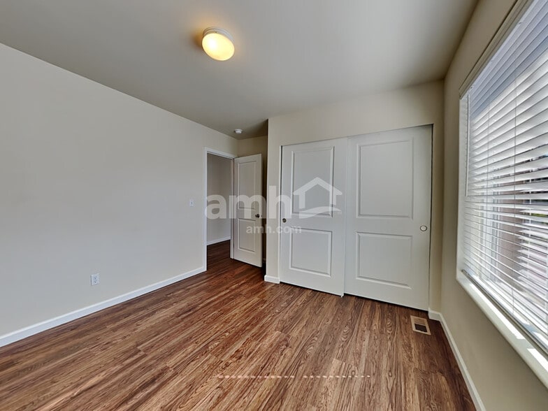 Building Photo - 11022 191st St Ct E