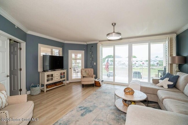Building Photo - 806 Mystic Dr